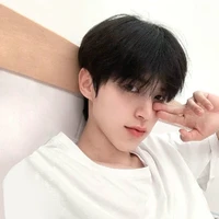 ฟาส(นายเอก)