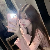 Aya 🖤 ( เพื่อนนอ. )