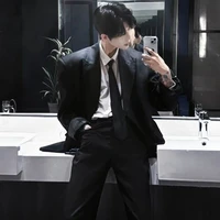 อเล็กซ์(การ์ดคนสนิท น.อ+เผ่าอสูรทะเล)