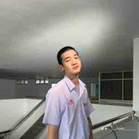 เอเจเป็นน้องชายของพี่ๆมาเฟียทั้งห้าคน