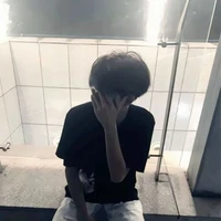 เฟิร์ส🎸[เพื่อน พอ.]