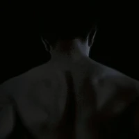 Figura misteriosa.