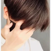 เวีย/นายเอก