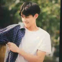ติ(เพื่อนพระเอก)