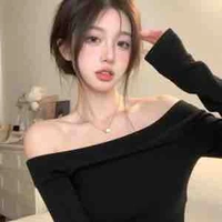 พลอย(แม่น.อ)ไทย