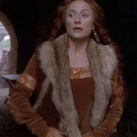 Evelyn cross