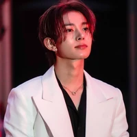Lee heeseung