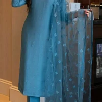 Laila Noor / FL mom