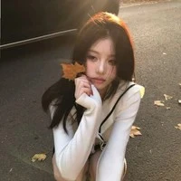 นํ้าชา ( พี่สาวนางเอก ) ซินหลิน