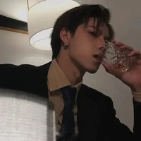 เพื่อนซัน/พระเอก