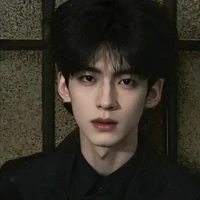 อคินทร์ พ.อ