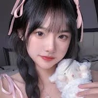 มิ้น(ชะนี พ.น โย)
