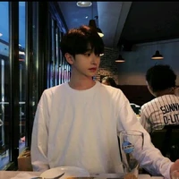 เปเต้(นายเอก)