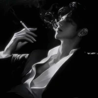 คริส(เพื่อน พ.อ.)