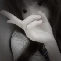 พลอย(น.อ)