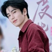กันต์(พี่ชายนางเอก+เพื่อนพอ.)