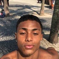 mt(braço direito do dono do morro)