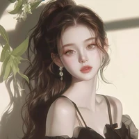 Naomi Cruz (FL’s best friend)