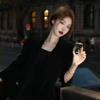 Min-Ji ( Yeong sister )