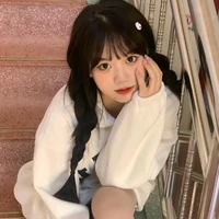 พลอยใส