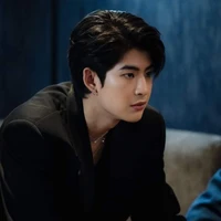 เขต มือซ้ายคนสนิท