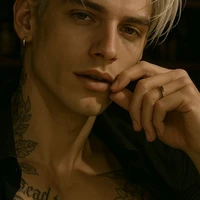 ZENN FRANKELY (ESPOSO DE LA REYNA ADA)