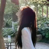 นิชา(เเม่ พ.อ)