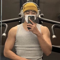 Taehyung (segurança da s/n)