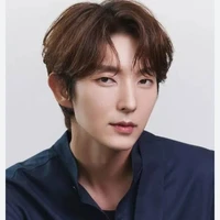 MR. KIM JOON-GI
~É