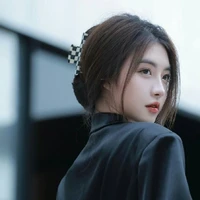 vivian