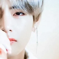 Lee Taehyung (O)