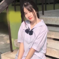 นักเรียนหญิงทั้งหมด