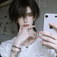 『เอมิล』