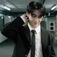 มาร์ค(พี่นอ)