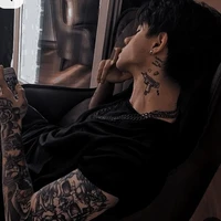 Thiago Pérez{23}