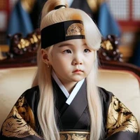 Yoongi Kimithrae/Enigma/8 yrs old