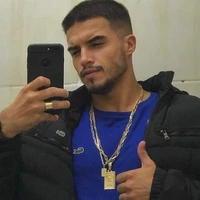 Júnior (L) ( Alemão
