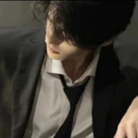 ทอป[คนสนิท พ.อ]