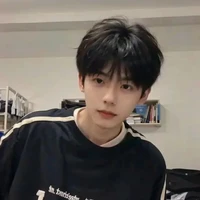 อากิ//เพื่อนนายเอก