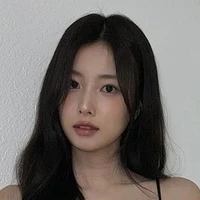 Sekertaris Kang Hyewon
