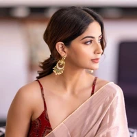 Nandini Sharma (fl aunt/ bua)