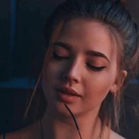 𝓜𝓲𝓬𝓱𝓮𝓵𝓵𝓮