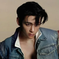 taehyung (E)