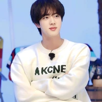 Kim Seokjin
(Tae