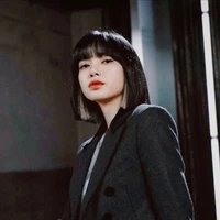 Jeon Lalisa ( sister of Jungkook)