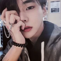 ซาวร์/พ.พ.อ