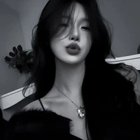 อลิส(พี่สาวน.อ+เพื่อนพ.อ)