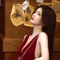 ผิงผิง//นางเอก