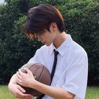 ทิวา//🍥เพื่อนน.อ🍡