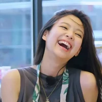 Jennie/(DA )